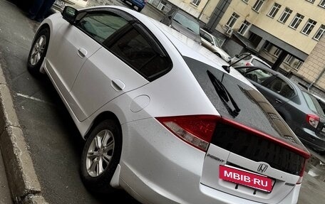 Honda Insight II рестайлинг, 2010 год, 900 000 рублей, 2 фотография