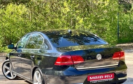 Volkswagen Passat B7, 2011 год, 949 999 рублей, 10 фотография