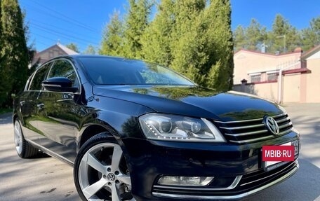 Volkswagen Passat B7, 2011 год, 949 999 рублей, 15 фотография