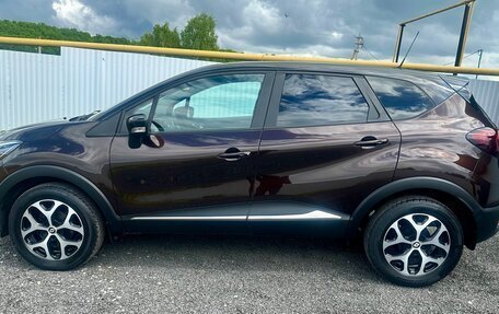 Renault Kaptur I рестайлинг, 2019 год, 1 430 000 рублей, 2 фотография