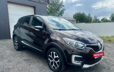 Renault Kaptur I рестайлинг, 2019 год, 1 430 000 рублей, 4 фотография
