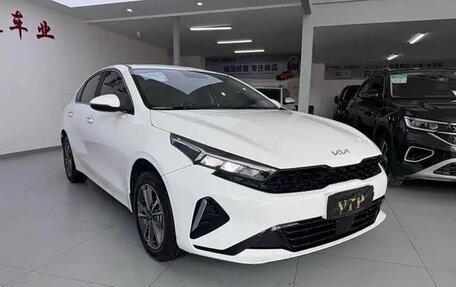 KIA K3, 2022 год, 1 818 000 рублей, 2 фотография