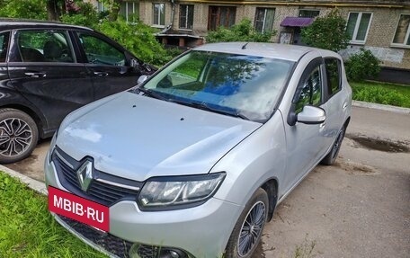 Renault Sandero II рестайлинг, 2017 год, 1 150 000 рублей, 14 фотография