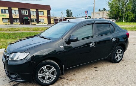 Renault Logan II, 2017 год, 879 000 рублей, 4 фотография