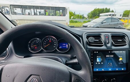 Renault Logan II, 2017 год, 879 000 рублей, 6 фотография