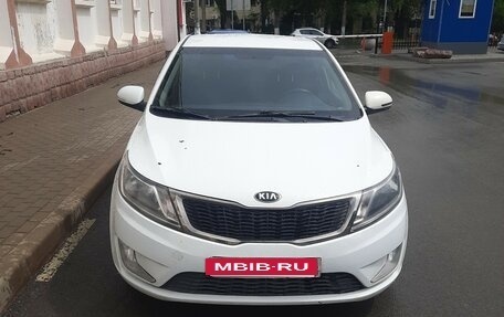 KIA Rio III рестайлинг, 2014 год, 900 000 рублей, 6 фотография