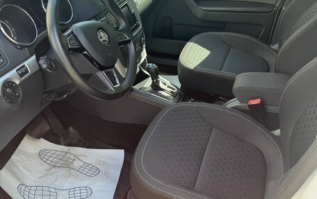 Skoda Yeti I рестайлинг, 2016 год, 1 699 000 рублей, 8 фотография
