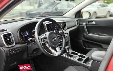 KIA Sportage IV рестайлинг, 2021 год, 2 450 000 рублей, 9 фотография