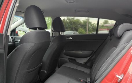 KIA Sportage IV рестайлинг, 2021 год, 2 450 000 рублей, 12 фотография