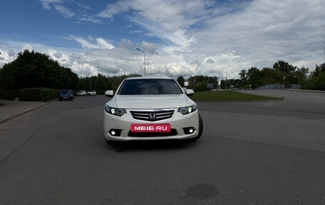 Honda Accord VIII рестайлинг, 2011 год, 1 290 000 рублей, 8 фотография