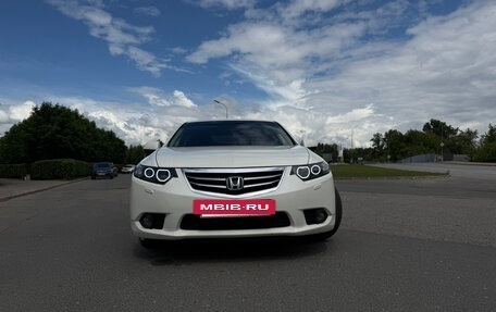 Honda Accord VIII рестайлинг, 2011 год, 1 290 000 рублей, 2 фотография