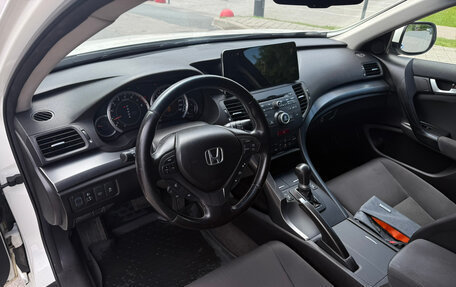 Honda Accord VIII рестайлинг, 2011 год, 1 290 000 рублей, 11 фотография