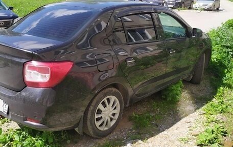 Renault Logan II, 2017 год, 800 000 рублей, 4 фотография
