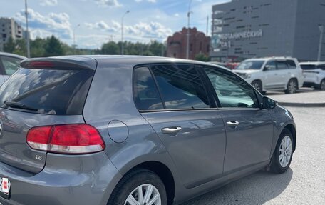 Volkswagen Golf VI, 2010 год, 469 000 рублей, 2 фотография