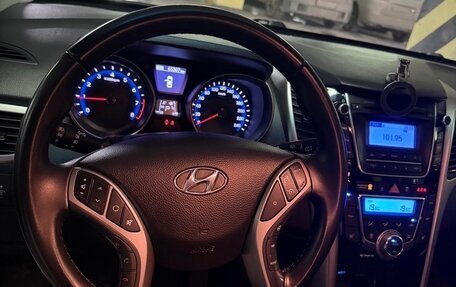 Hyundai i30 II рестайлинг, 2015 год, 1 500 000 рублей, 10 фотография