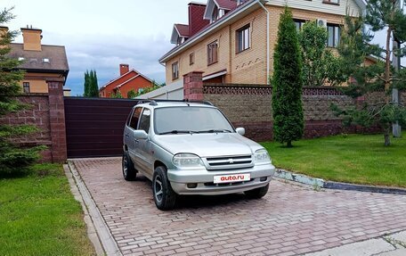 Chevrolet Niva I рестайлинг, 2004 год, 255 000 рублей, 2 фотография