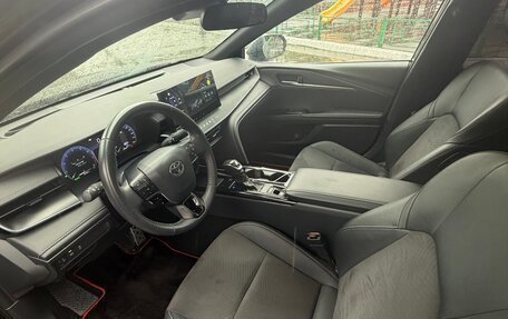 Toyota Camry, 2024 год, 3 950 000 рублей, 6 фотография
