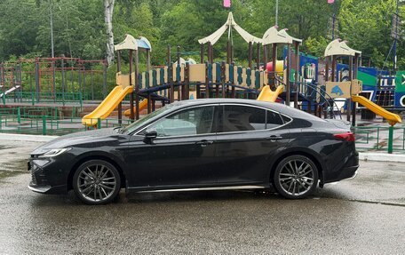 Toyota Camry, 2024 год, 3 950 000 рублей, 4 фотография