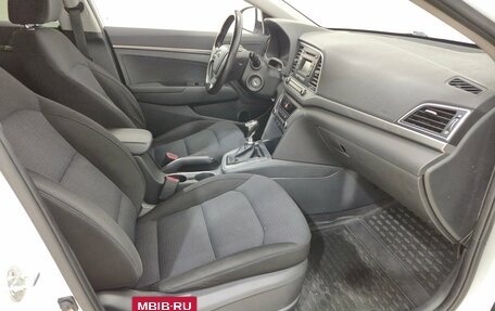 Hyundai Elantra VI рестайлинг, 2018 год, 1 250 000 рублей, 15 фотография