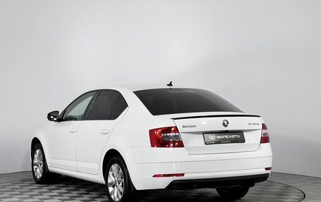 Skoda Octavia, 2018 год, 1 690 000 рублей, 7 фотография