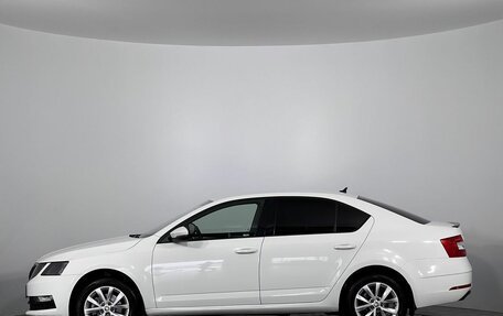 Skoda Octavia, 2018 год, 1 690 000 рублей, 8 фотография