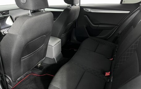 Skoda Octavia, 2018 год, 1 690 000 рублей, 10 фотография