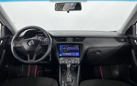 Skoda Octavia, 2018 год, 1 690 000 рублей, 14 фотография