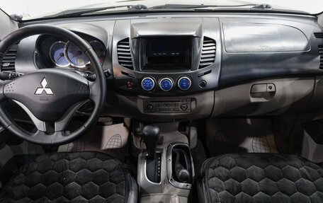 Mitsubishi L200 IV рестайлинг, 2008 год, 1 379 000 рублей, 18 фотография