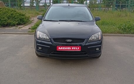 Ford Focus II рестайлинг, 2006 год, 410 000 рублей, 1 фотография