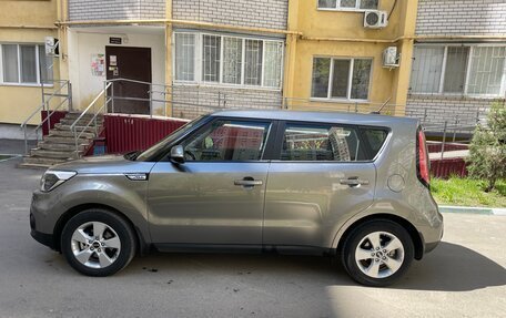 KIA Soul II рестайлинг, 2018 год, 1 700 000 рублей, 8 фотография