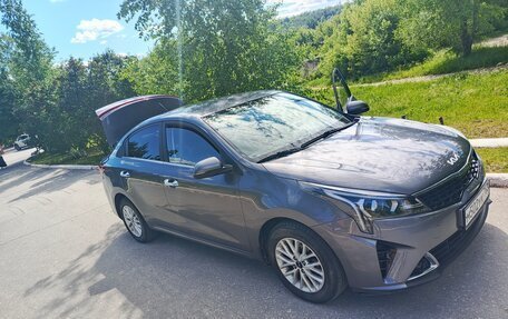 KIA Rio IV, 2022 год, 1 850 000 рублей, 3 фотография