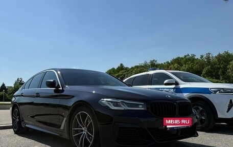 BMW 5 серия, 2022 год, 5 100 000 рублей, 2 фотография