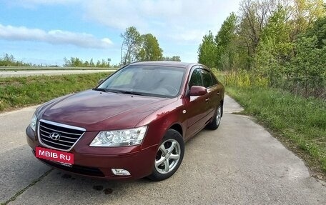 Hyundai Sonata VI, 2008 год, 850 000 рублей, 1 фотография