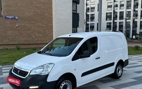 Peugeot Partner II рестайлинг 2, 2021 год, 1 320 000 рублей, 2 фотография