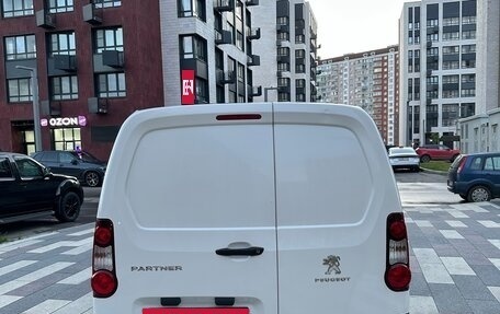 Peugeot Partner II рестайлинг 2, 2021 год, 1 320 000 рублей, 5 фотография