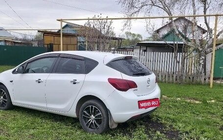 Opel Astra J, 2011 год, 580 000 рублей, 3 фотография