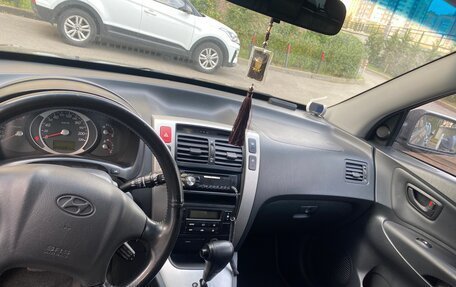Hyundai Tucson III, 2006 год, 672 000 рублей, 2 фотография