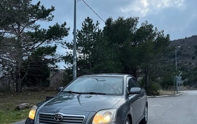 Toyota Avensis III рестайлинг, 2003 год, 620 000 рублей, 1 фотография