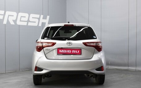 Toyota Vitz, 2017 год, 740 000 рублей, 4 фотография