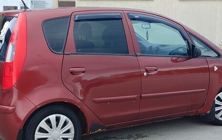 Mitsubishi Colt VI рестайлинг, 2006 год, 350 000 рублей, 3 фотография