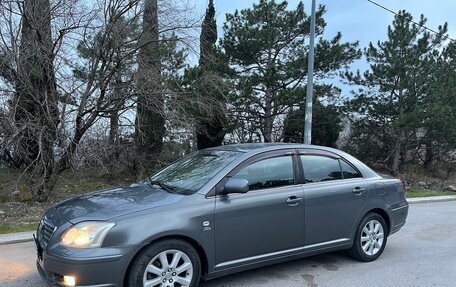 Toyota Avensis III рестайлинг, 2003 год, 620 000 рублей, 2 фотография