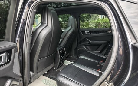 Porsche Cayenne III, 2021 год, 10 500 000 рублей, 31 фотография