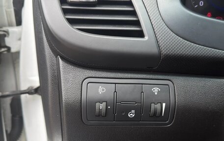 Hyundai Solaris II рестайлинг, 2016 год, 850 000 рублей, 15 фотография
