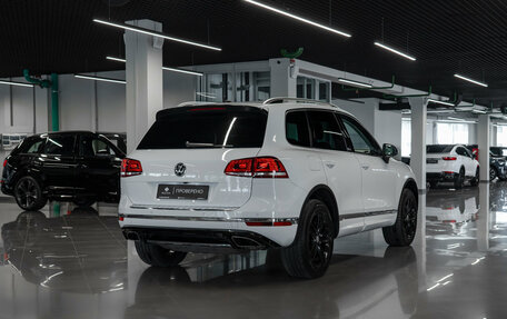 Volkswagen Touareg III, 2017 год, 2 990 000 рублей, 4 фотография