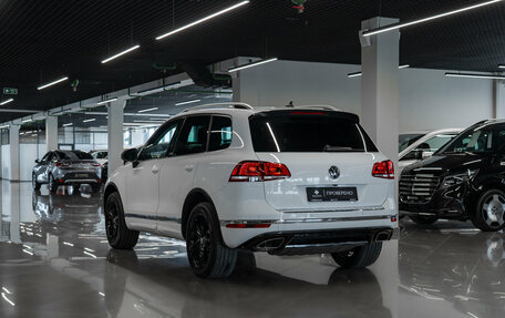 Volkswagen Touareg III, 2017 год, 2 990 000 рублей, 5 фотография