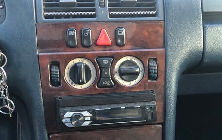 Mercedes-Benz E-Класс, 1998 год, 120 000 рублей, 4 фотография
