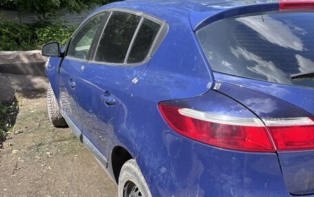 Renault Megane III, 2010 год, 200 000 рублей, 2 фотография