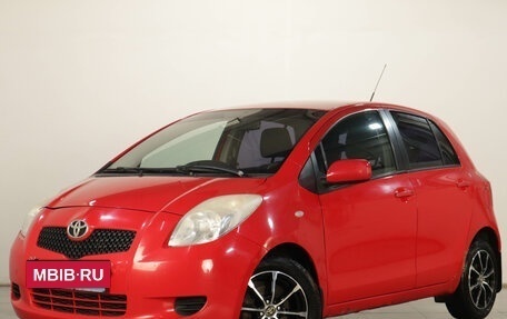 Toyota Yaris III рестайлинг, 2007 год, 649 000 рублей, 4 фотография