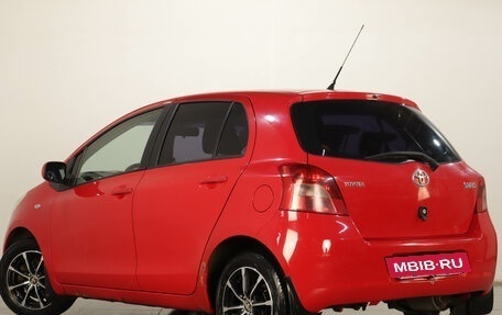 Toyota Yaris III рестайлинг, 2007 год, 649 000 рублей, 5 фотография