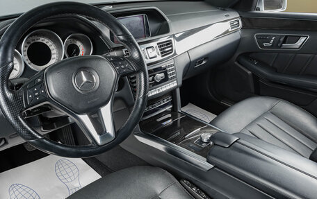 Mercedes-Benz E-Класс, 2013 год, 2 419 000 рублей, 8 фотография